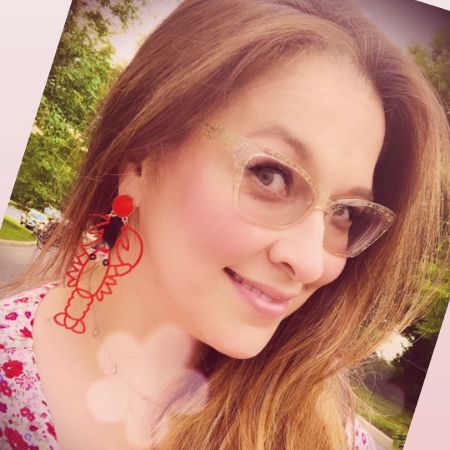 Jacque taking selfie